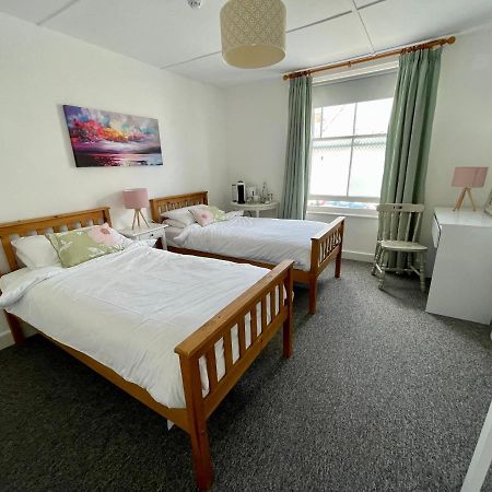 Lord Nelson Hotel Bridport Bagian luar foto